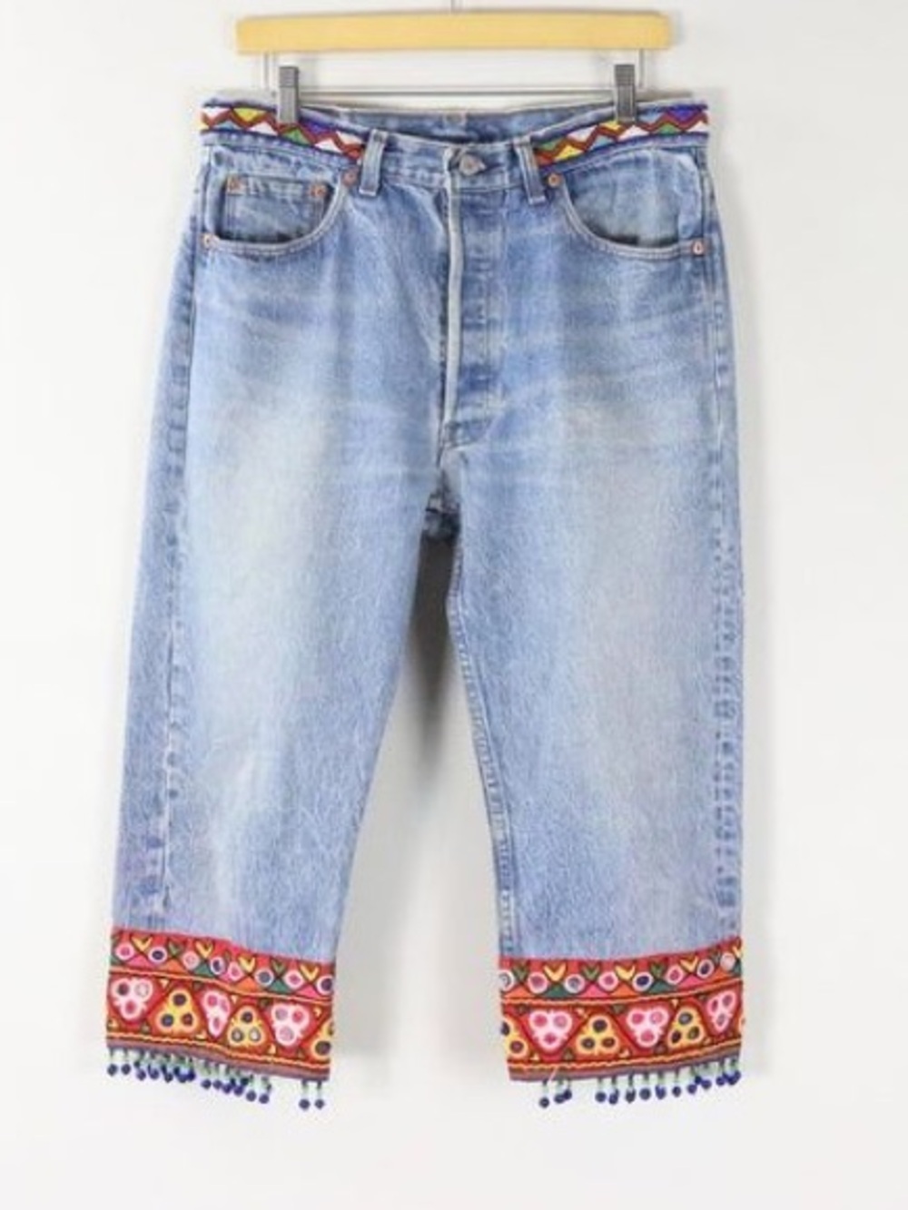 Vintage Buzz 18 Embellished Cropped 501 Levi’s Tribal Boho Style - Picture 2 of 16